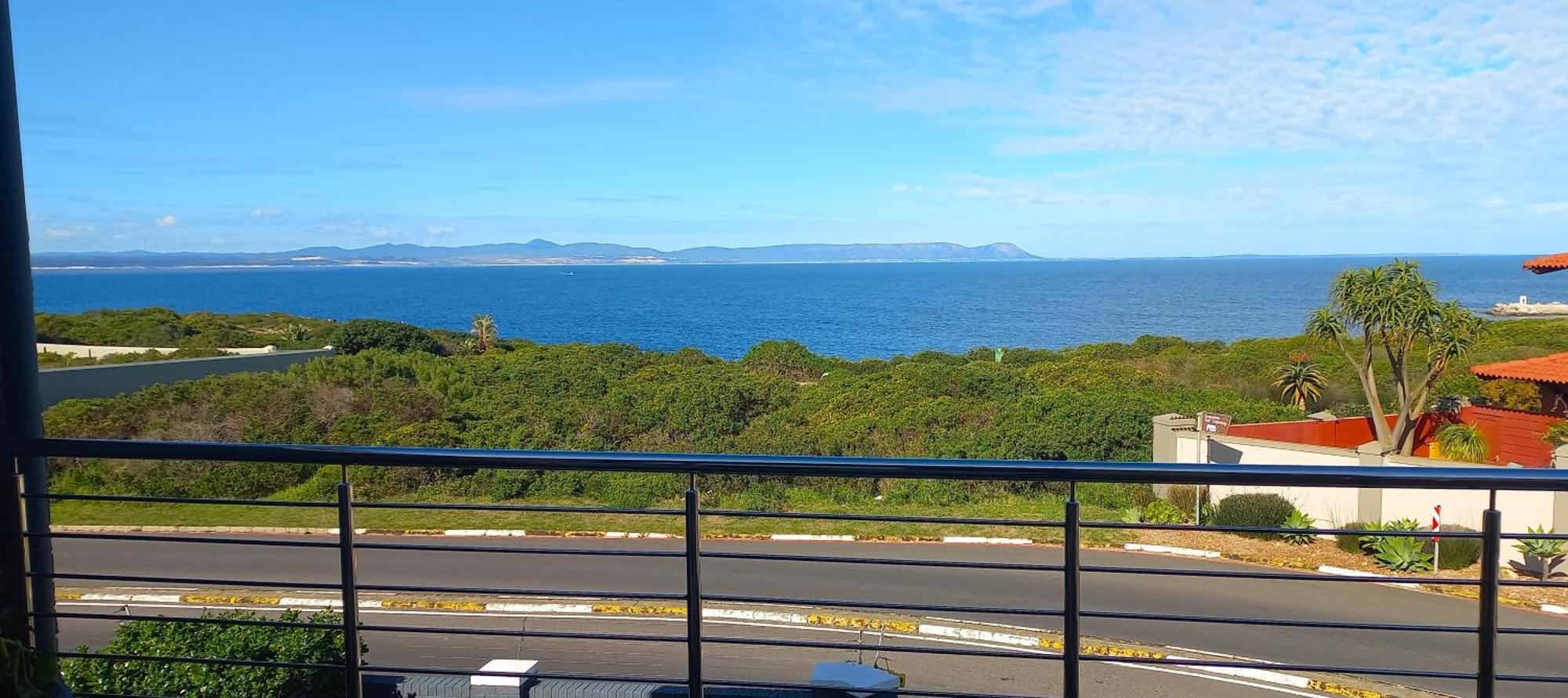 The Whale'S Tale Guesthouse Hermanus Exterior photo